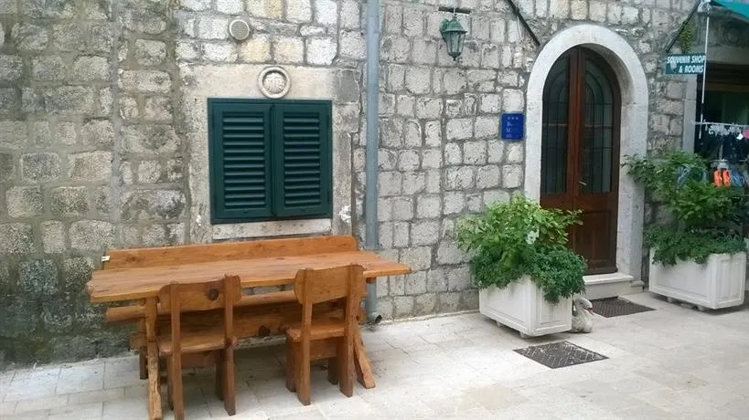 GUEST HOUSE ANA&DENIS - Image 1