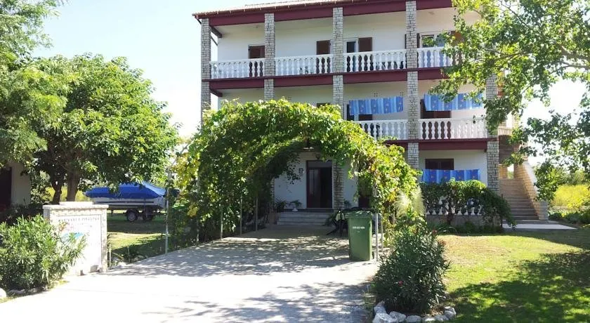 Apartmani Oaza - Image 1