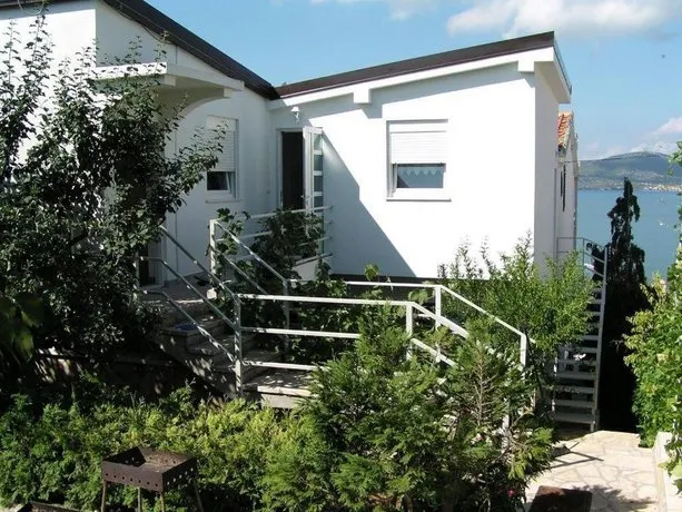 Apartments Jelekovac - Image 1