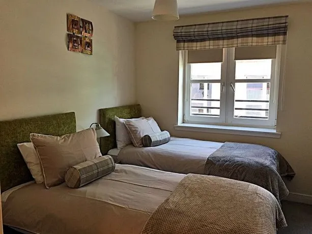 Alba Apartments- Gentle's Entry - Image 1