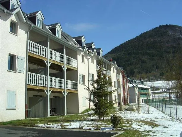 Résidence Les Trois Vallées, Arreau - Image 1