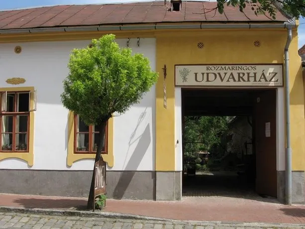 Rozmaringos Udvarhaz - Image 1
