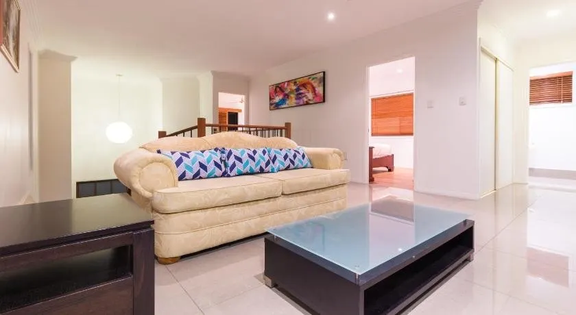 Entertainer's Dream at Gold Coast - Image 1