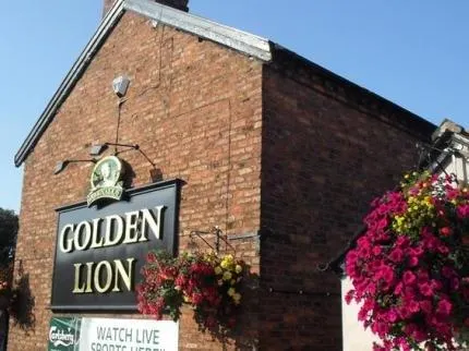 The Golden Lion Hotel - Image 1
