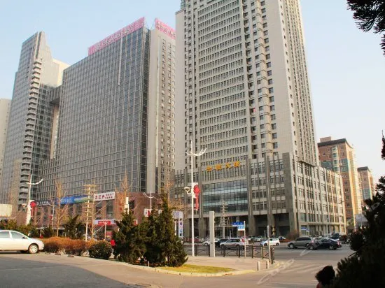 Jinfeng Business Hotel Dalian - Image 1