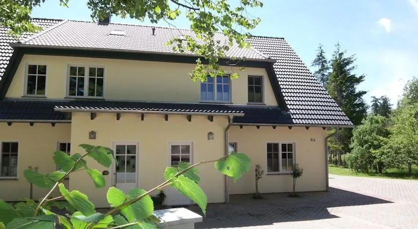 Ferienhaus SonnenInsel Rügen - Image 1