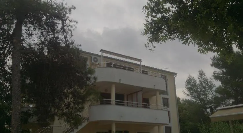 Apartments Mara Petrcane - Image 1