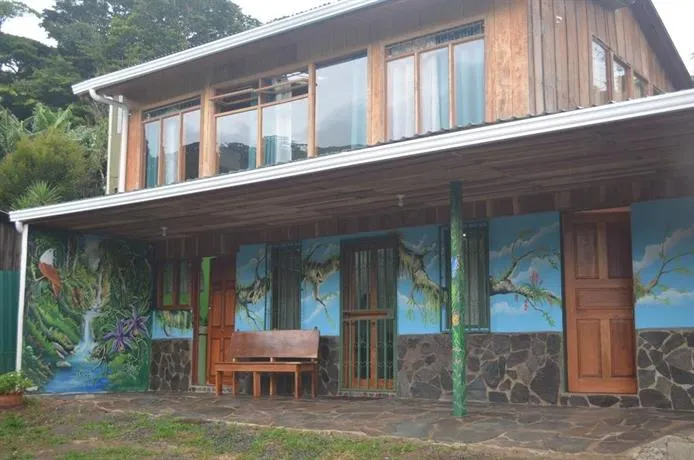 Arianas House - Image 1