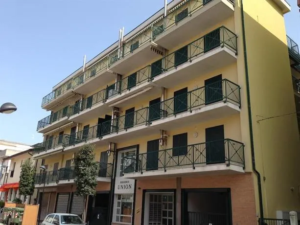 Residence Union - Image 1