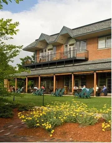 Lake Opechee Inn and Spa Laconia New Hampshire - Image 1