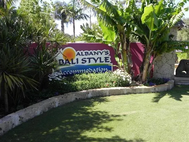 Albany Bali Style Accommodation - Image 1