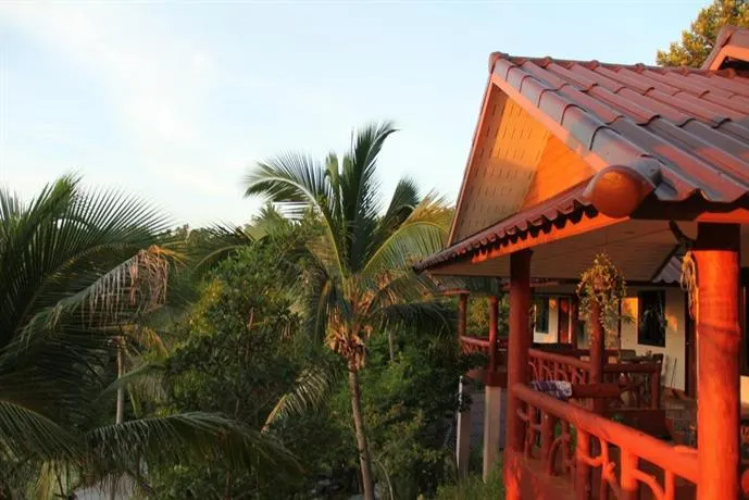 Le Balcon Haad Yao - Image 1