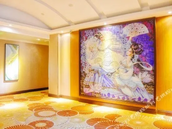 Jingling Hotel - Image 1