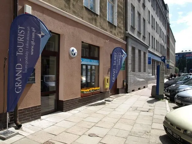 Grand-Tourist Anker Gate Apartments - Image 1