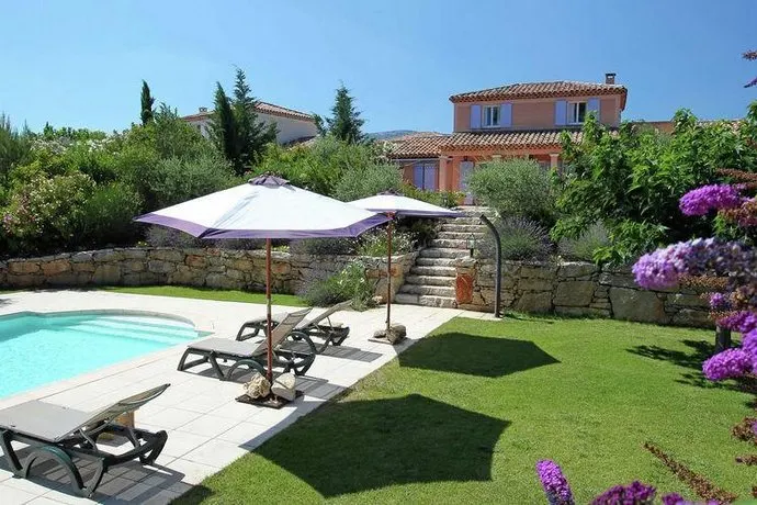 La Vallee de la Sainte Baume - Image 1