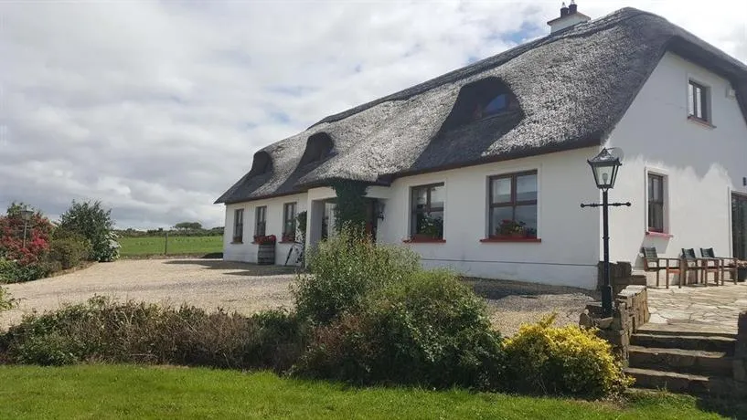 White Stone Cottage - Image 1