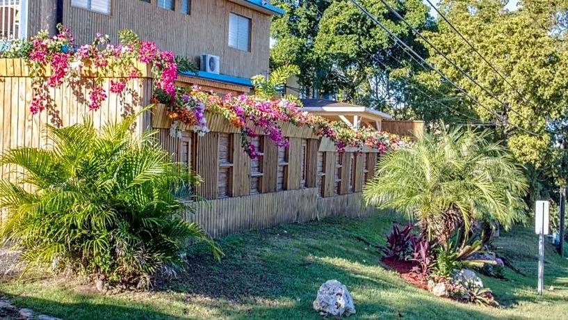 Vistas De La Bahia - Image 1
