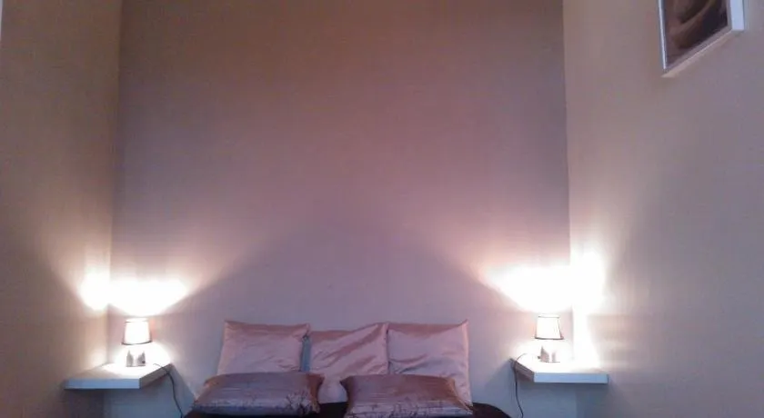 Studio Place Du Chateau - Image 1