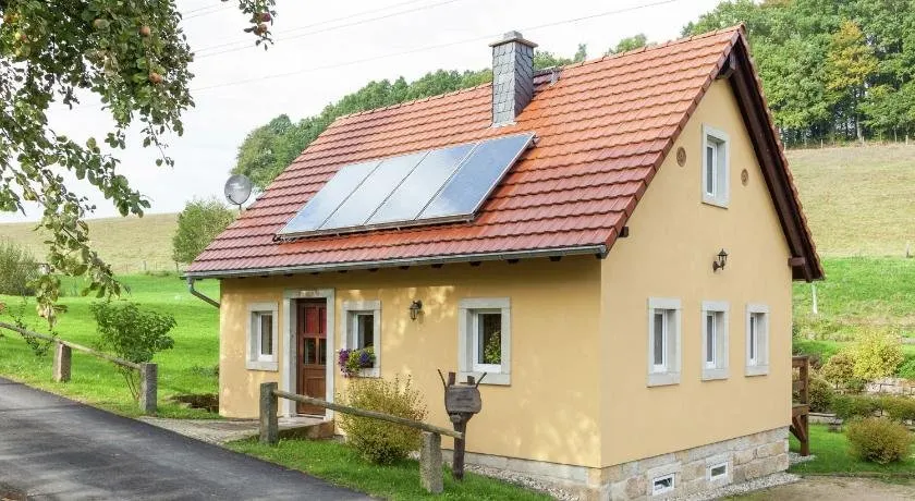 Charming Holiday Home in Hohnstein ot Lohsdorf - Image 1