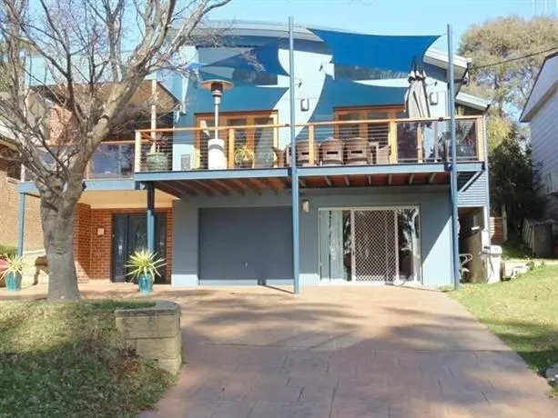 Malparara Beach House - Image 1