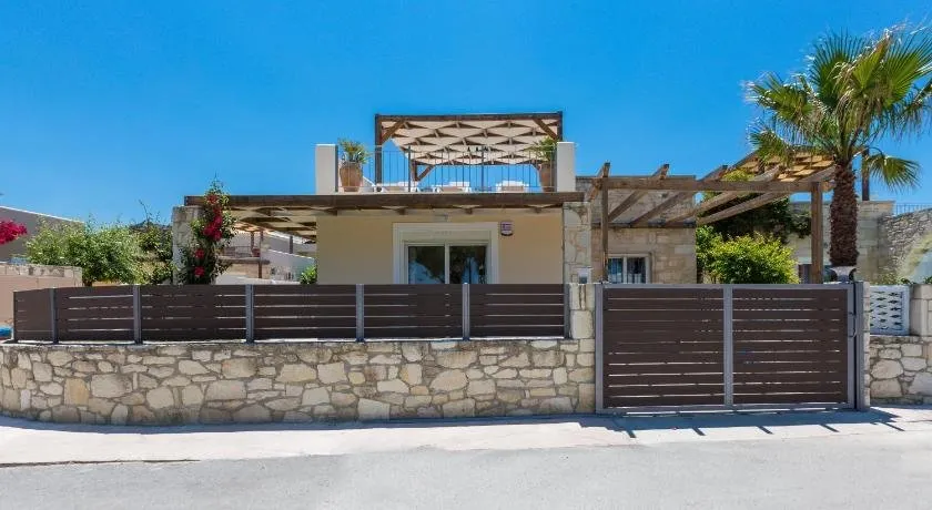 Seafront Villa Estia - Image 1