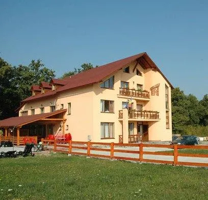 PENSION TELEPTEAN - Image 1