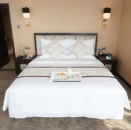 Days Hotel And Suites Changsha - Image 1