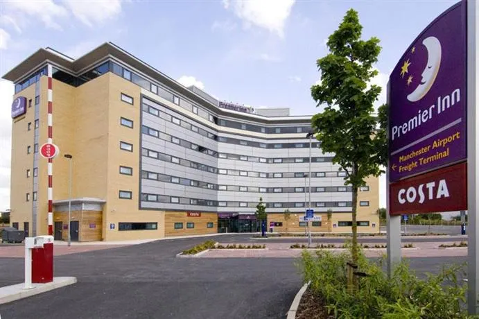 Premier Inn Manchester Airport Runger Lane South - Image 1