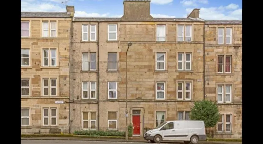 Caledonian Crescent - Image 1