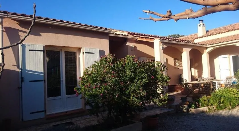 Joli villa que du bonheur - Image 1