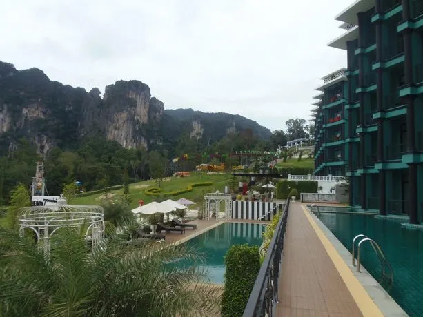 The Residence by 7 Heaven - Image 1