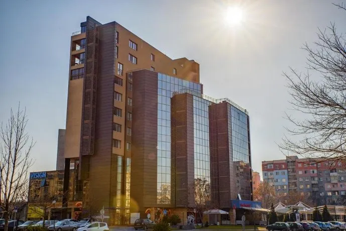 Teis Apartments - Image 1