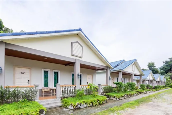 ZEN Rooms Pantai Rhu - Image 1