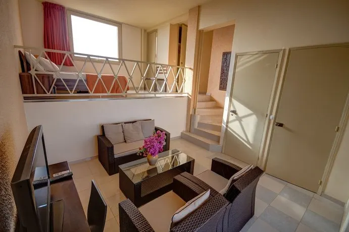 Hotel Ngor - Image 1