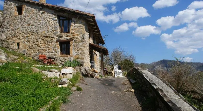 La Cabana De Pin - Image 1