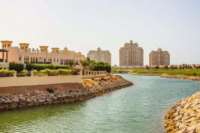 Olive Tree Residence Holiday Home Apartments - Image 1