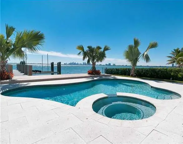 Villa Cristiano - Image 1