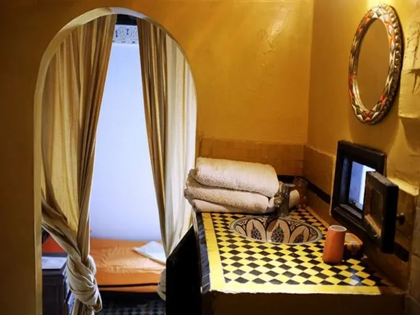Riad Racha - Image 1