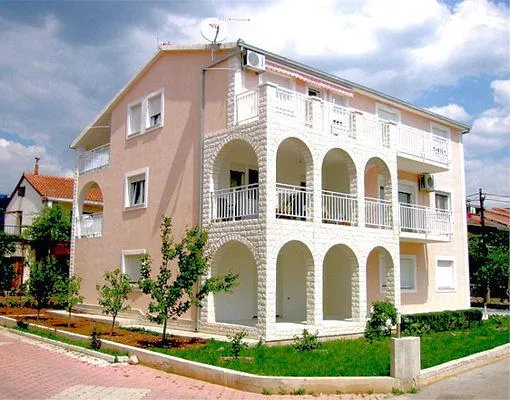 Apartments Tino - Image 1