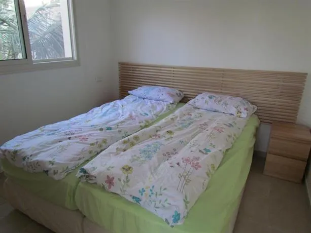 Family Zimmer - Image 1