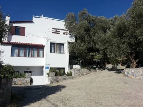 Eleonas Plakias Apartments - Image 1