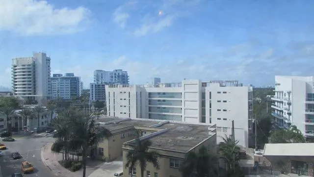 MiamiBeachFront + Pool + Parking 4 - Image 1