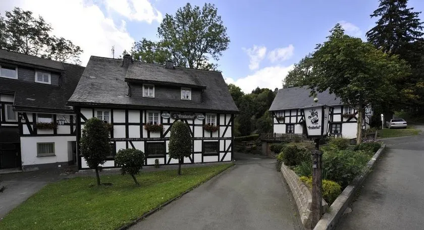Gasthof' & Pension Graberhof - Image 1