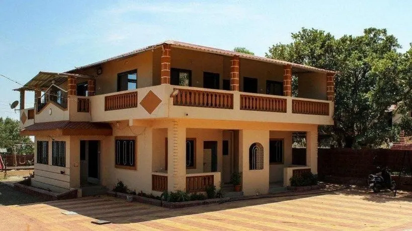 Rutubandha Bungalow Mahabaleshwar - Image 1