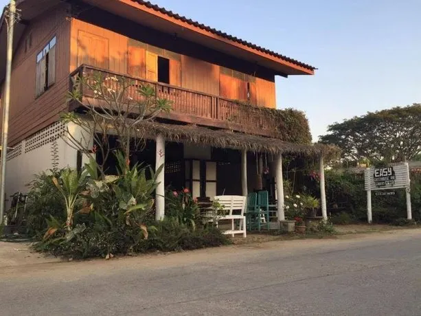 Easy Guesthouse - Image 1