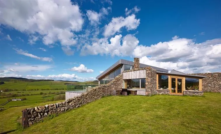 Three Glens House - Image 1