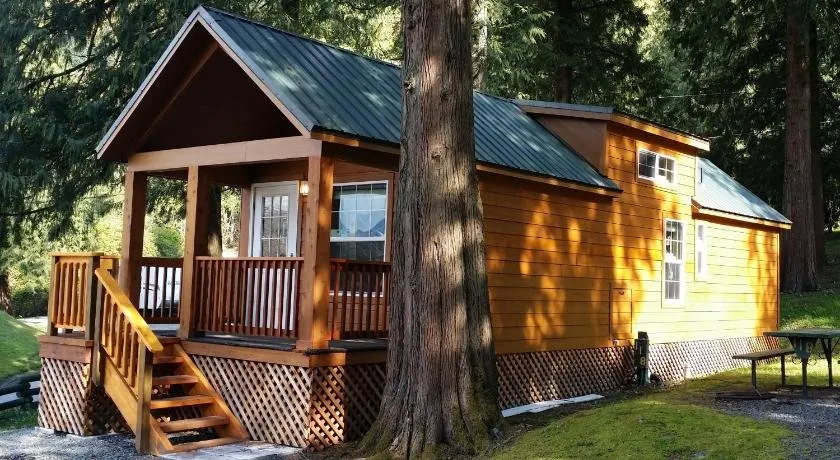 Camperland Bridal Falls RV Resort & Cabins - Image 1