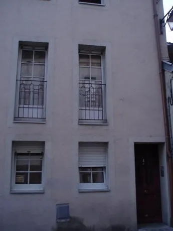 Studio Dijon Rue Pietonne - Image 1