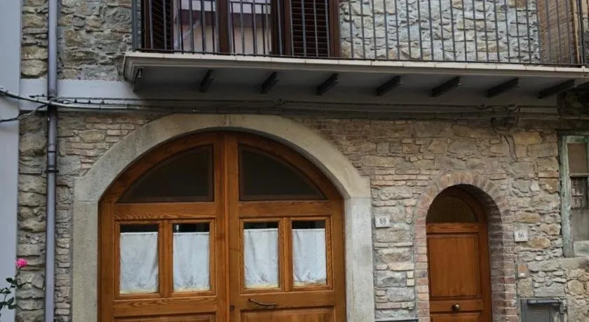 Basico un balcone sul mare-Casa I CARRUGGI- Case vacanza Sicilia&Toscana- - Image 1