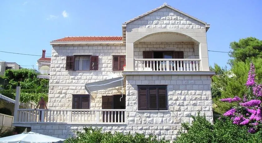 Apartment Ana - Image 1